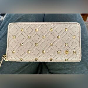 Tory Burch Fleming Leather Stud Quilted Zip Continental Wallet